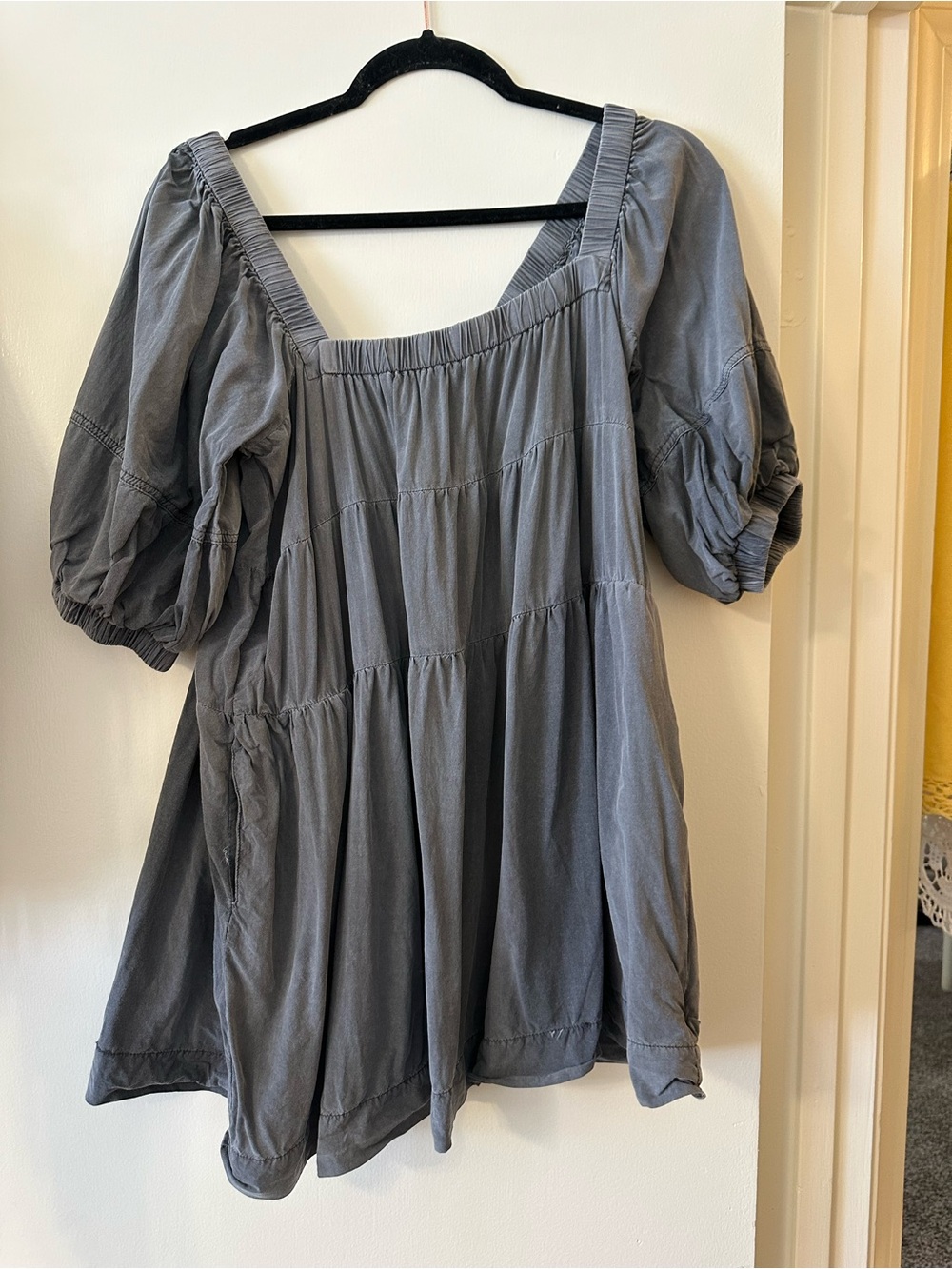 Mustard Seed Gray Square Neck Puff Sleeve Tunic
